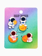 Набор значков «Космонавты на Луне», набор 4 шт., цветной в золоте - Фото 4