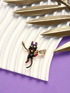 Брошь «Кот» на метле, цветная в золоте - Фото 7