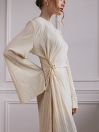 Брошь «Цветок», нежный, белая в золоте  (артикул 7943772)  большой выбор товаров оптом и в розницу по низким ценам с доставкой