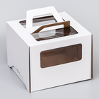 Коробка под торт 2 окна, с ручками, белая, 26 х 26 х 20 см - Фото 2