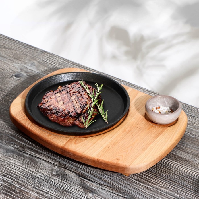 Подставка для сковороды деревянная Adelica, для подачи горячего, пропитано минеральным маслом, 30,5×22 см, d=19 см, d=6 см, берёза - Фото 1