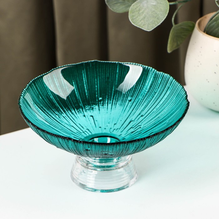 Ваза стеклянная для фруктов «Фейерверк», 350 мл, 15×7.5 см, цвет изумрудный - Фото 1