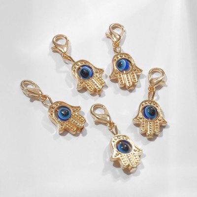 Шарм для браслета на карабине «Оберег рука Хамса», синий в золоте