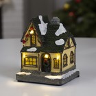 Светодиодная фигура «Рождественский дом» 9 × 10 × 9 см, полистоун, батарейки АААх2 (не в комплекте), свечение тёплое белое - Фото 1