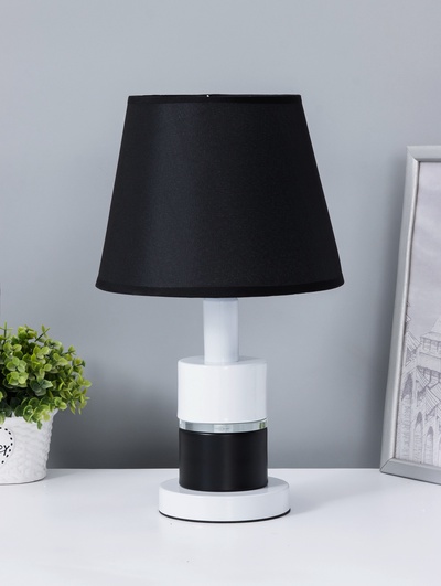 Лампа настольная RISALUX «Аурика», E27, 40 Вт, бело-черная, 25×25×41 см
