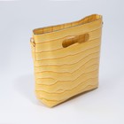 Сумка женская на магните, цвет жёлтый - фото 61888031