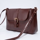 Сумка-мессенджер на клапане, цвет бордовый - фото 21681331