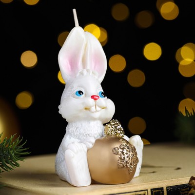 Свеча фигурная «Кролик с шариком», 8,5х5,5 см, 43 г