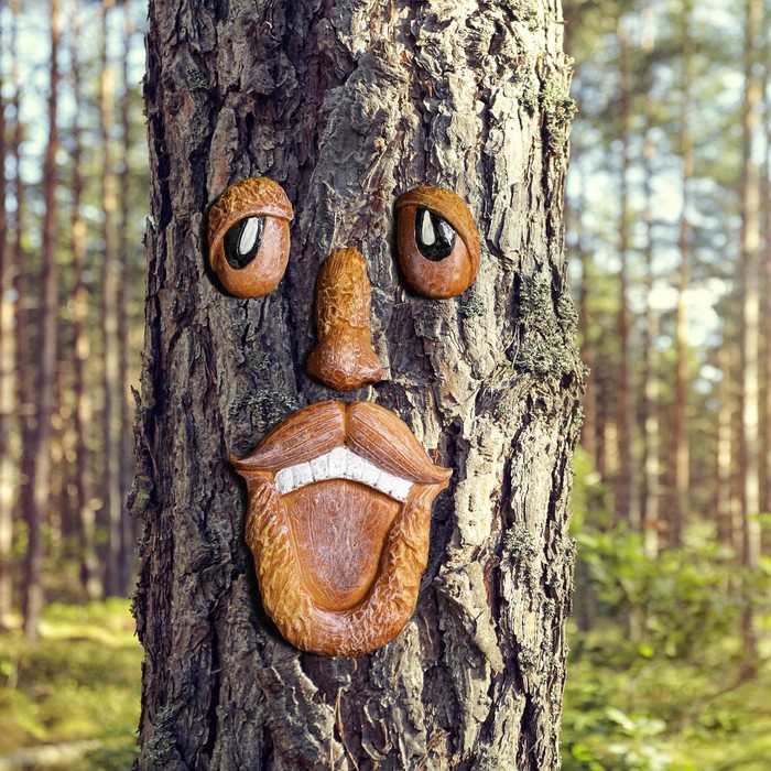 Подвесной декор "Лицо дерево с зубами" 26х10х3см - фото 1911773126