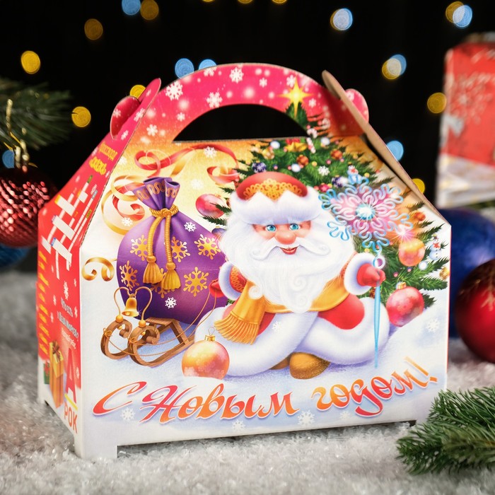 Подарочная коробка "Дед Мороз с посохом", 17 х 23 х 12,5 см - Фото 1
