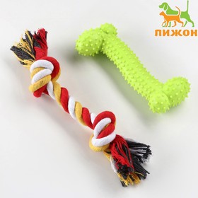 Набор игрушек для средних собак "Кость (16 см) и канат (90-100 г)", зелёная