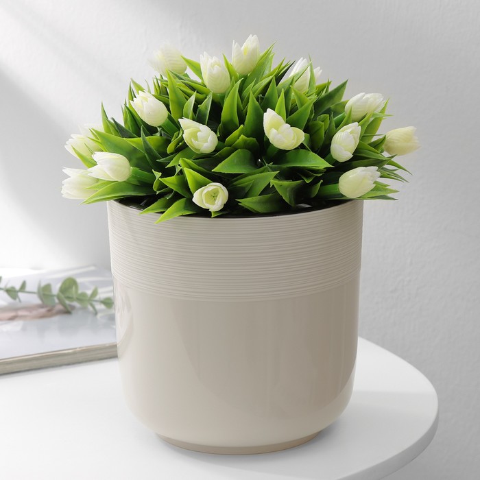 Кашпо для цветов со вставкой «Линель», 2.7 л, d=16 см, h=16 см, бежевое