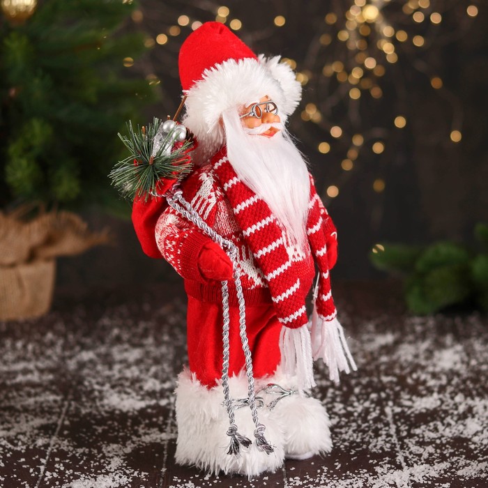 Дед Мороз "В свитере с оленями и с фонариком" 30 см, бело-красный - фото 1908955511