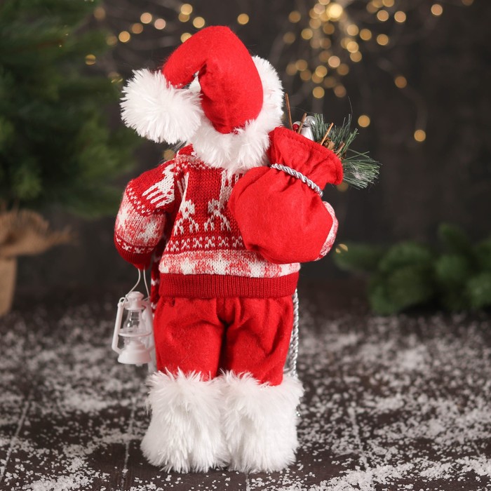 Дед Мороз "В свитере с оленями и с фонариком" 30 см, бело-красный - фото 1908955512