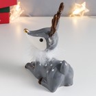 Фигурка керамика «Оленёнок с пуховым ожерельем», серый, 17.2×8.3×14.8 см - Фото 3