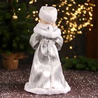 Снегурочка "В муфте с меховыми бомбошками" 43 см, серебристо-белый - фото 22541189