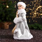 Снегурочка "В муфте с меховыми бомбошками" 43 см, серебристо-белый - фото 22541190