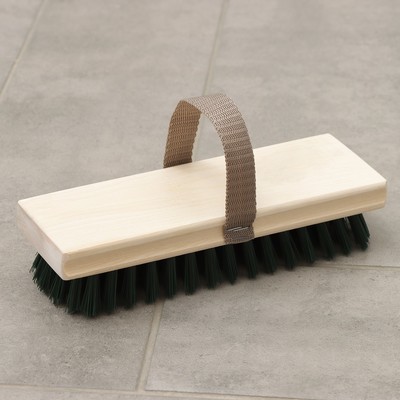 Щётка полотёрная с ремешком, 6-ти рядная, 22×7.5 см