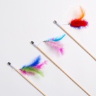Дразнилка - удочка «Радужные перья», на деревянной палочке, цвет МИКС - Фото 6