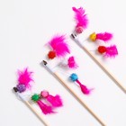 Дразнилка - удочка "Салют из перьев с шариками" на деревянной палочке, микс цветов - Фото 4