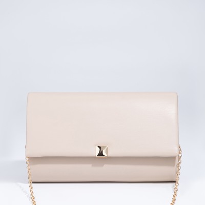Сумка-клатч на клапане, цвет бежевый