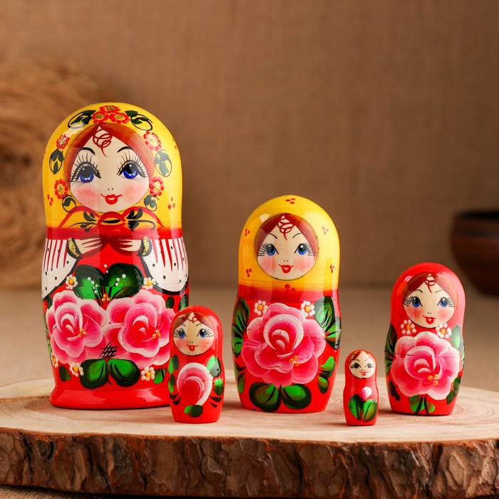 

Матрешка "Традиционная", желтая, 15см, 5 кукольная, ручная роспись
