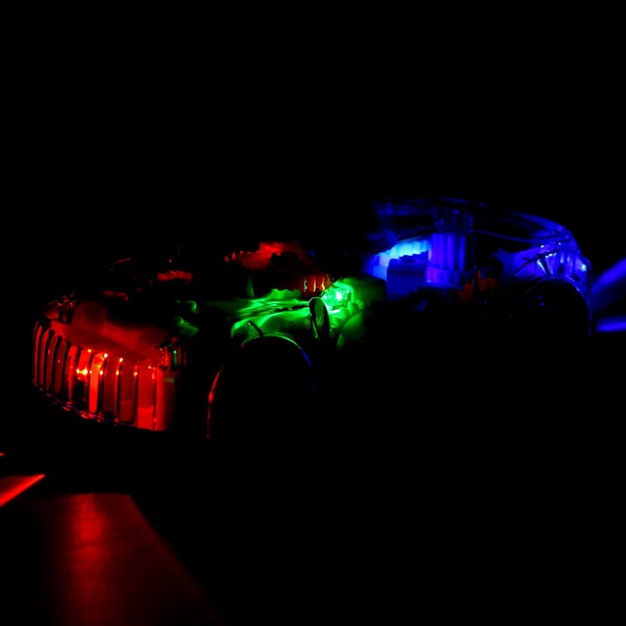 Машина «Шестерёнки», свет и звук, работает от батареек - фото 1927957914