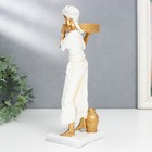 Сувенир полистоун подсвечник "Африканка" d- 5,8 см, белый с золотом 7,5х8,7х25,2 см - фото 22909915