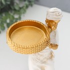 Сувенир полистоун подсвечник "Африканка" d- 5,8 см, белый с золотом 7,5х8,7х25,2 см - фото 22909918