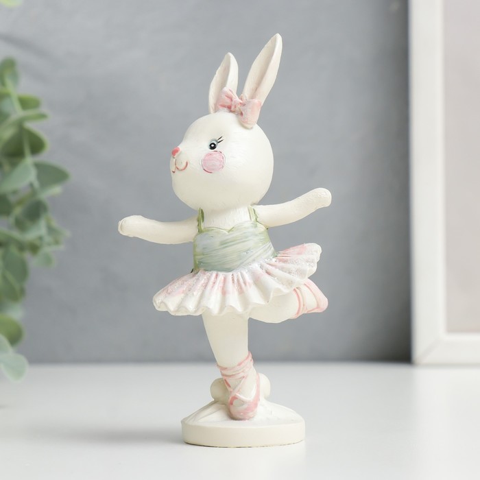 Фигурка полистоун «Маленькая зайка-балерина, репетиция», 11.5×6×5 см - Фото 1