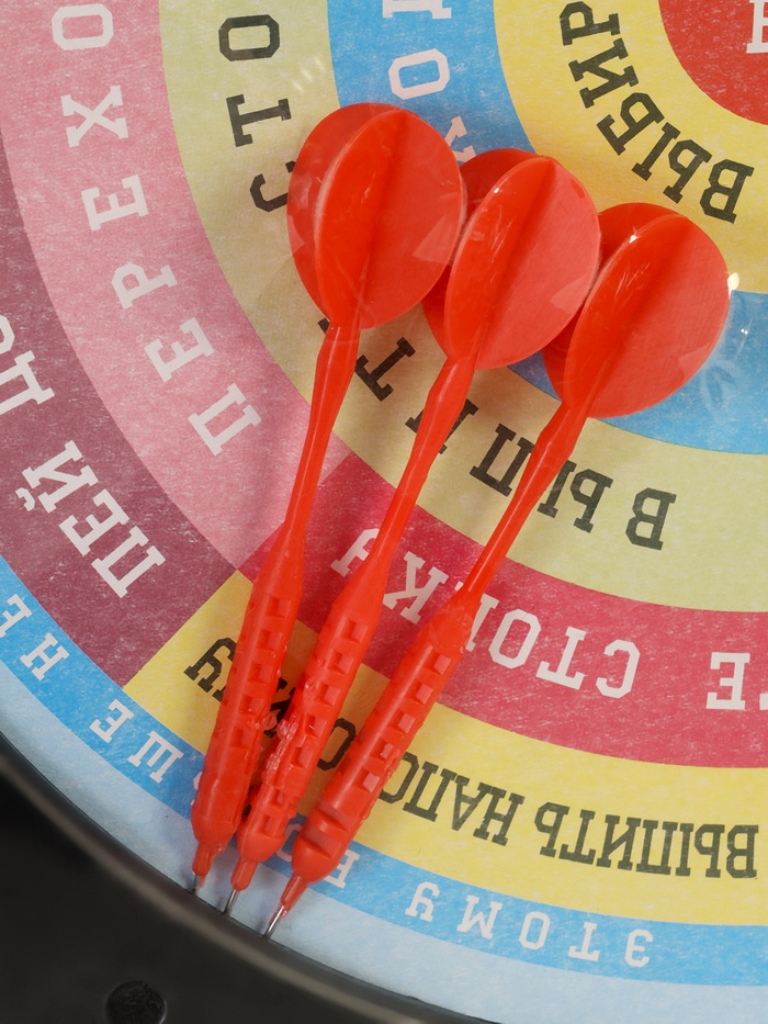 Дартс «Праздничный», мишень 41×41 см, 3 дротика, 18+ - Фото 1