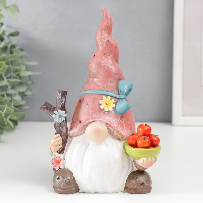Фигурка полистоун «Гномик с яблочками в розовом колпаке», 17.5×12 см