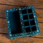 Коробка под 8 конфет + шоколад, с окном, «Снежинки»,17.7×17.85×3.85 см - Фото 2