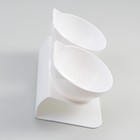Миски пластиковые на белой подставке 27,5 х 14 х 15 см белые - Фото 3