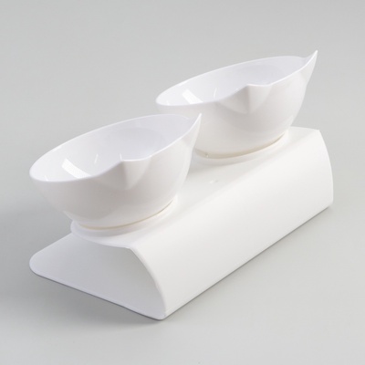 Миски, 27.5×14×15 см, 2 шт., на белой подставке, пластик, белые