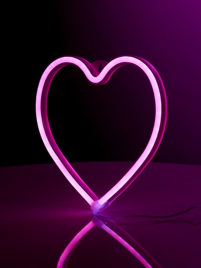 Неоновая вывеска «Сердце» 20×20 см, батарейки ААх3 (не в комплекте), USB, свечение розовое