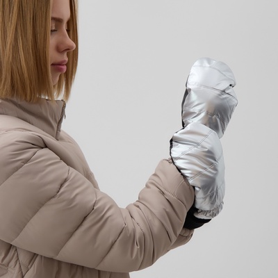 Варежки женские MINAKU: Hello, winter!, размер 23 см, двойные, серебро, чёрные