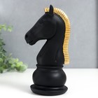 Сувенир полистоун "Шахматная фигура. Конь" чёрный с золотой гривой 19,5х10х8 см - фото 1450247