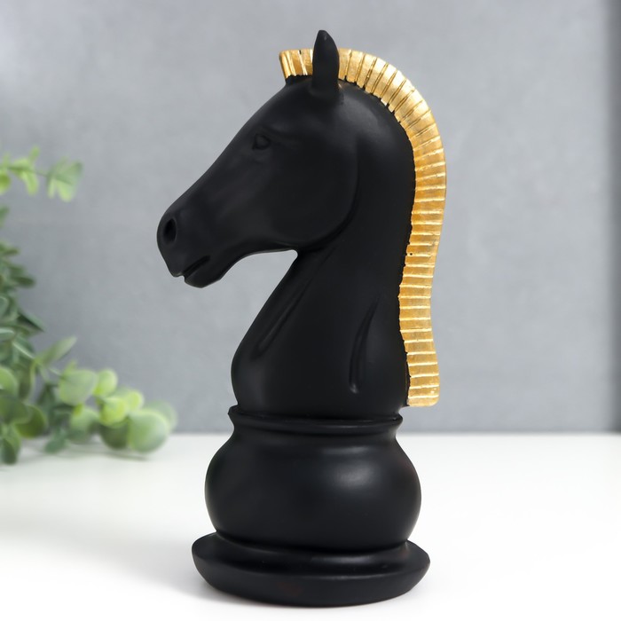 Сувенир полистоун "Шахматная фигура. Конь" чёрный с золотой гривой 19,5х10х8 см - Фото 1