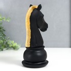 Сувенир полистоун "Шахматная фигура. Конь" чёрный с золотой гривой 19,5х10х8 см - фото 7789904