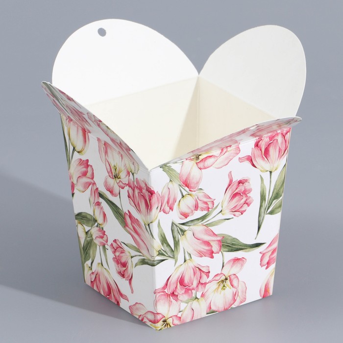 Коробка бонбоньерка, упаковка подарочная, «Цветы», 7.5 х 8 х 7.5 см - фото 1908970474