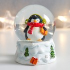 Сувенир полистоун водяной шар "Пингвинчик в шарфике и наушниках" 7х6,7х8,8 см - фото 319011985