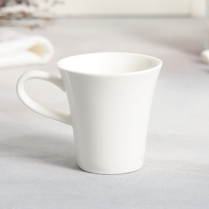 Чайная пара керамическая «Мама», кружка 100 мл, блюдце 15х14 см, цвет белый - фото 1885442257