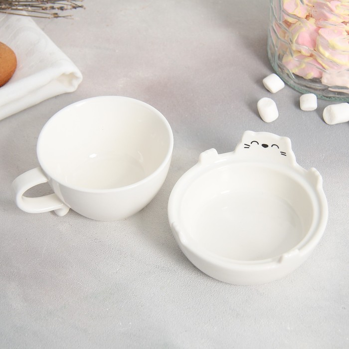 Набор керамический для чаепития «Белый кот», кружка 150 мл, миска 10х3 см, цвет белый - фото 1894299138
