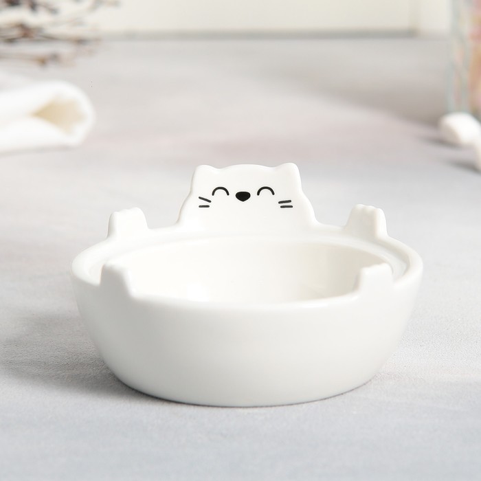 Набор керамический для чаепития «Белый кот», кружка 150 мл, миска 10х3 см, цвет белый - фото 1910444410
