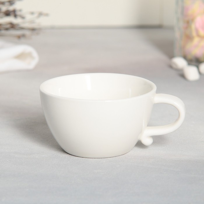 Набор керамический для чаепития «Белый кот», кружка 150 мл, миска 10х3 см, цвет белый - фото 1910444411