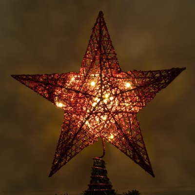 Светодиодная верхушка на ёлку «Звезда красная», 25 см, 20 LED, от батареек CR2032х2, свечение тёплое белое