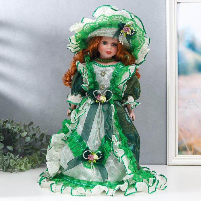 Кукла коллекционная керамика &quot;Фрейлина Абигейл в изумрудном платье&quot; 40 см