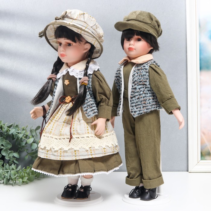 Кукла коллекционная парочка "Маня и Ваня, оливковые наряды" набор 2 шт 40 см 56191