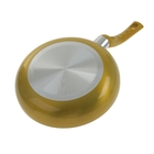 Сковорода с керамическим покрытием Доляна «Металлик», d=20 см, золотая - Фото 3